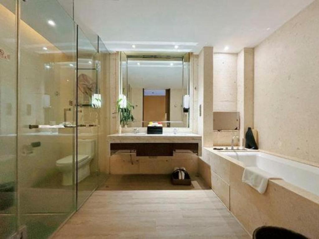 Eadry Royal Garden Hotel Haikou Haikou  Dış mekan fotoğraf