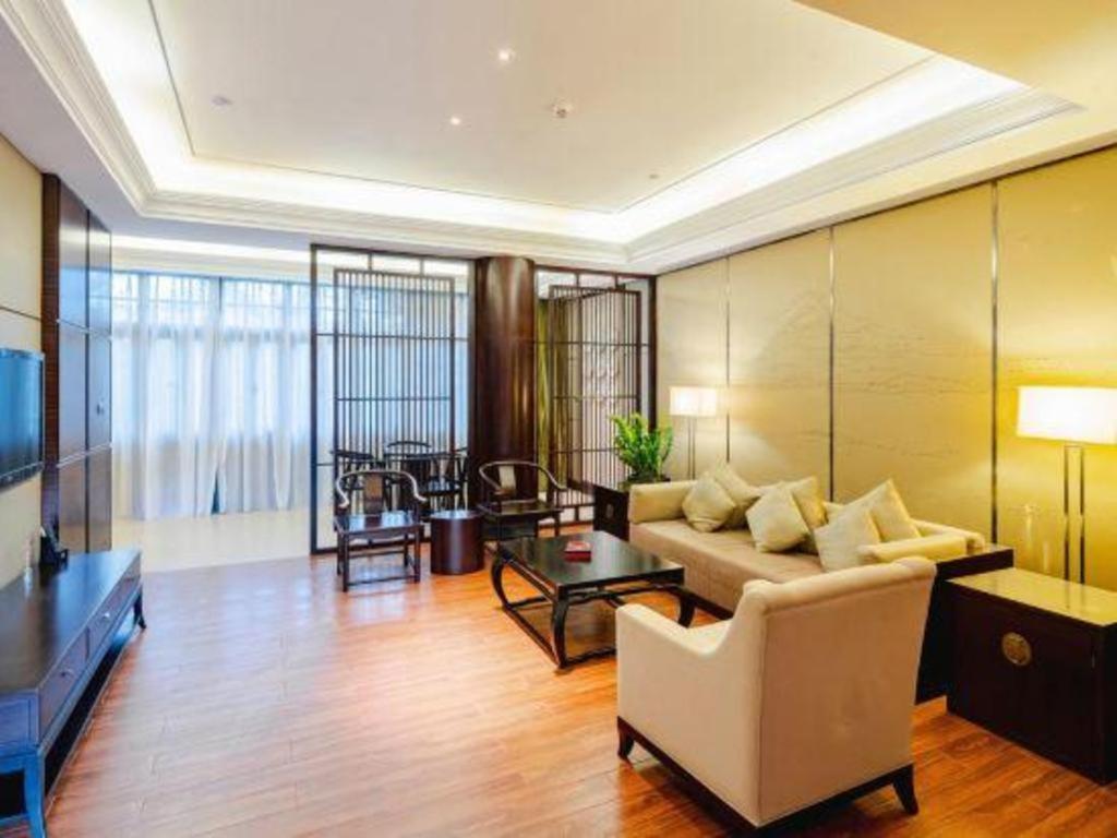 Eadry Royal Garden Hotel Haikou Haikou  Dış mekan fotoğraf