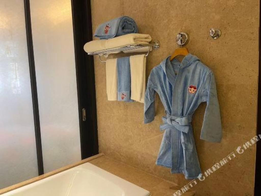 Eadry Royal Garden Hotel Haikou Haikou  Dış mekan fotoğraf